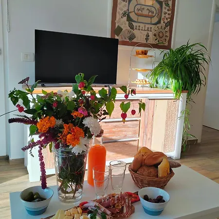 Apartament Mali Raj *